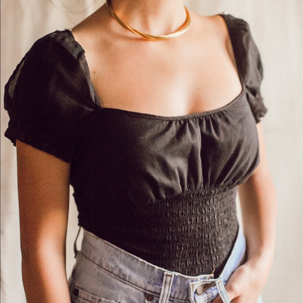 Vintage Guess Puff Sleeve Top